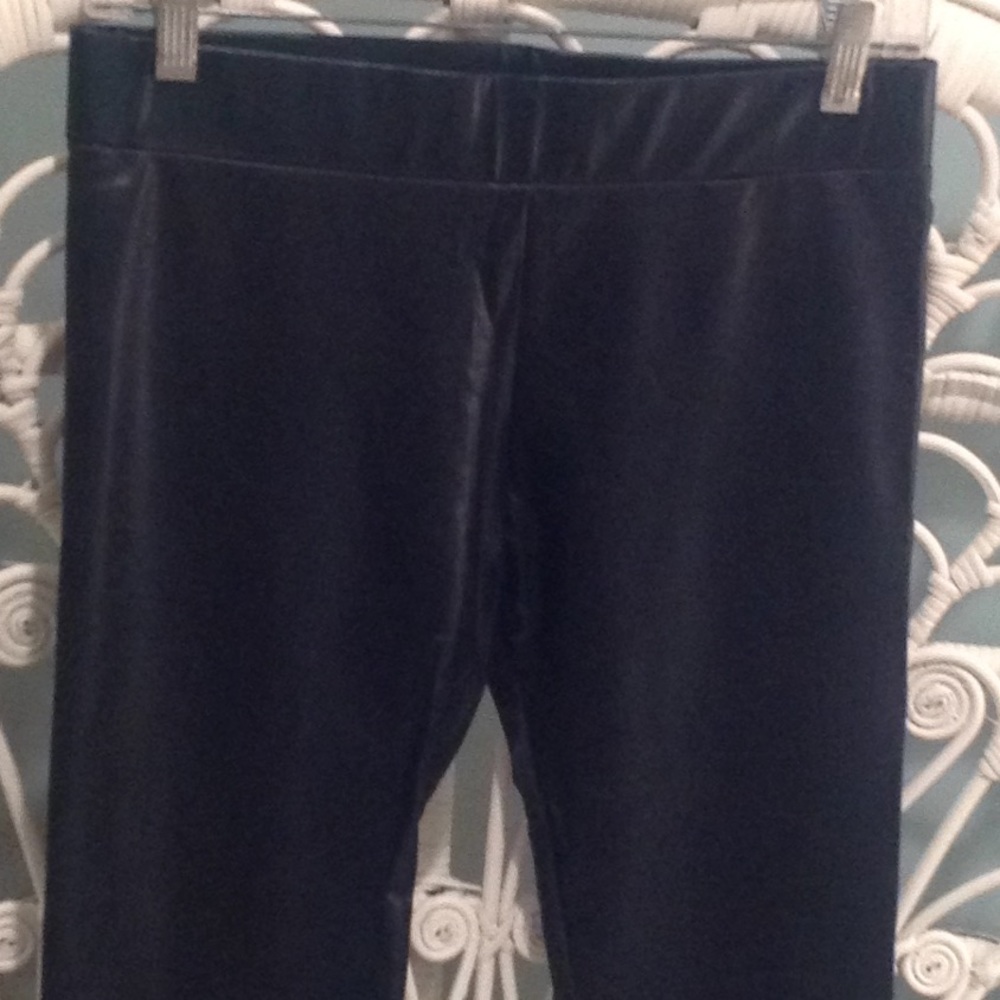 Black faux leather leggings